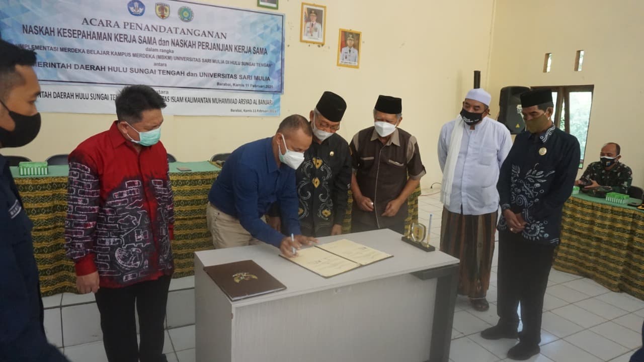 LLDIKTI XI-Pemkab HST MoU "Merdeka Belajar Kampus Merdeka" Dukung Bangkitnya Kalsel Pasca Banjir