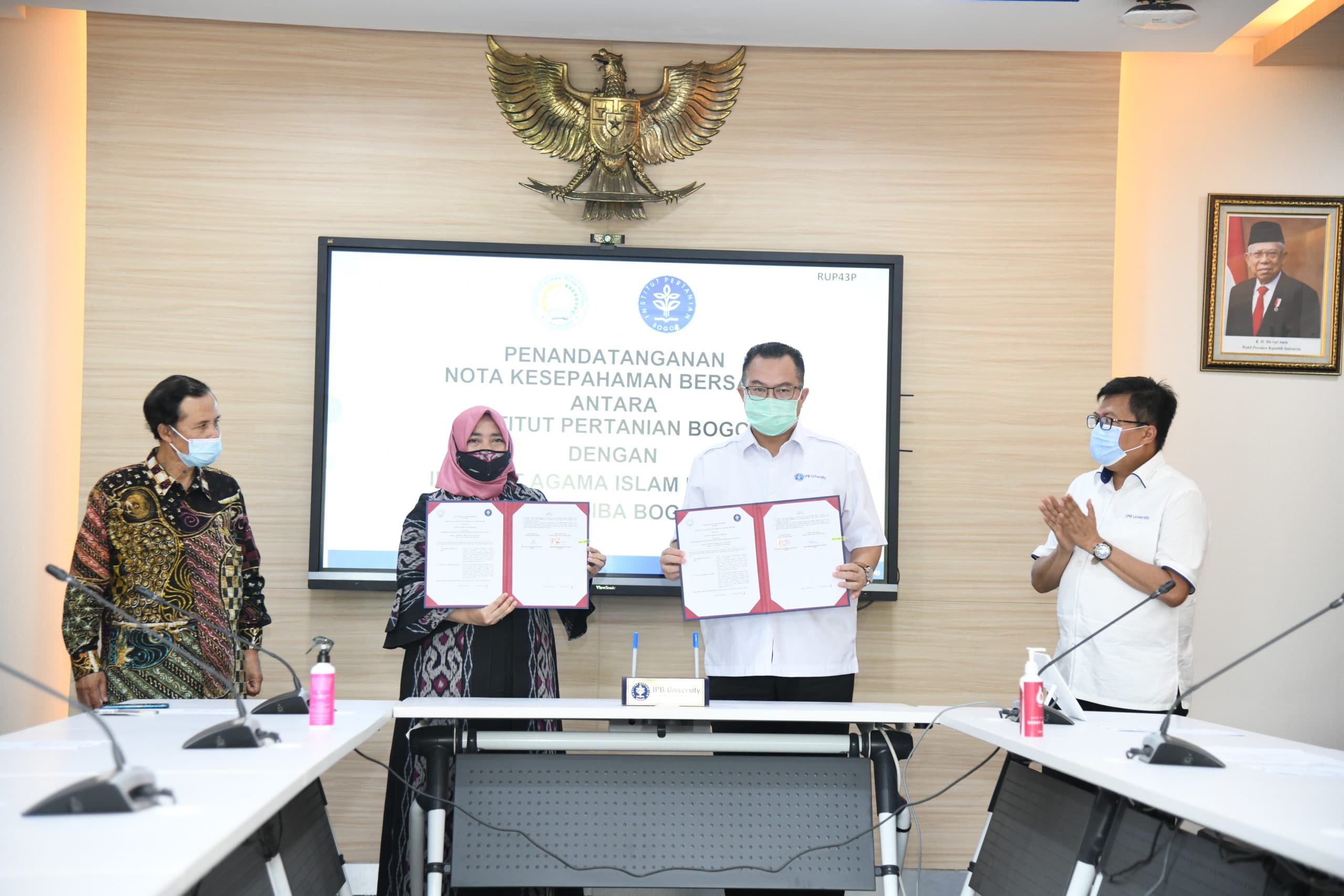 IPB University Teken MoU dengan IAIN Laa Roiba Bogor