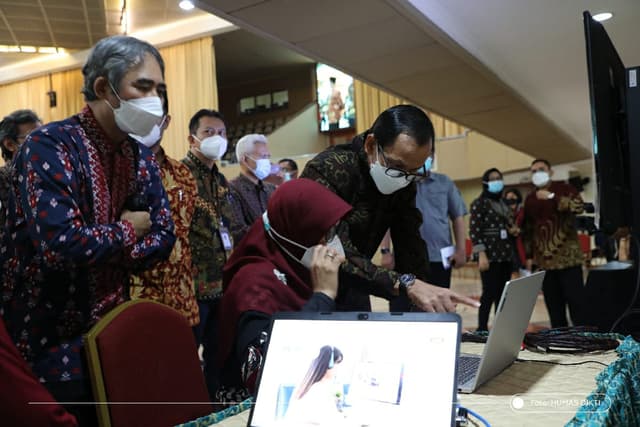 Tangkapan Lensa - Penandatanganan Perjanjian Kerja Sama dalam rangka Pengembangan ICE Institute - Universitas Terbuka (6/5)