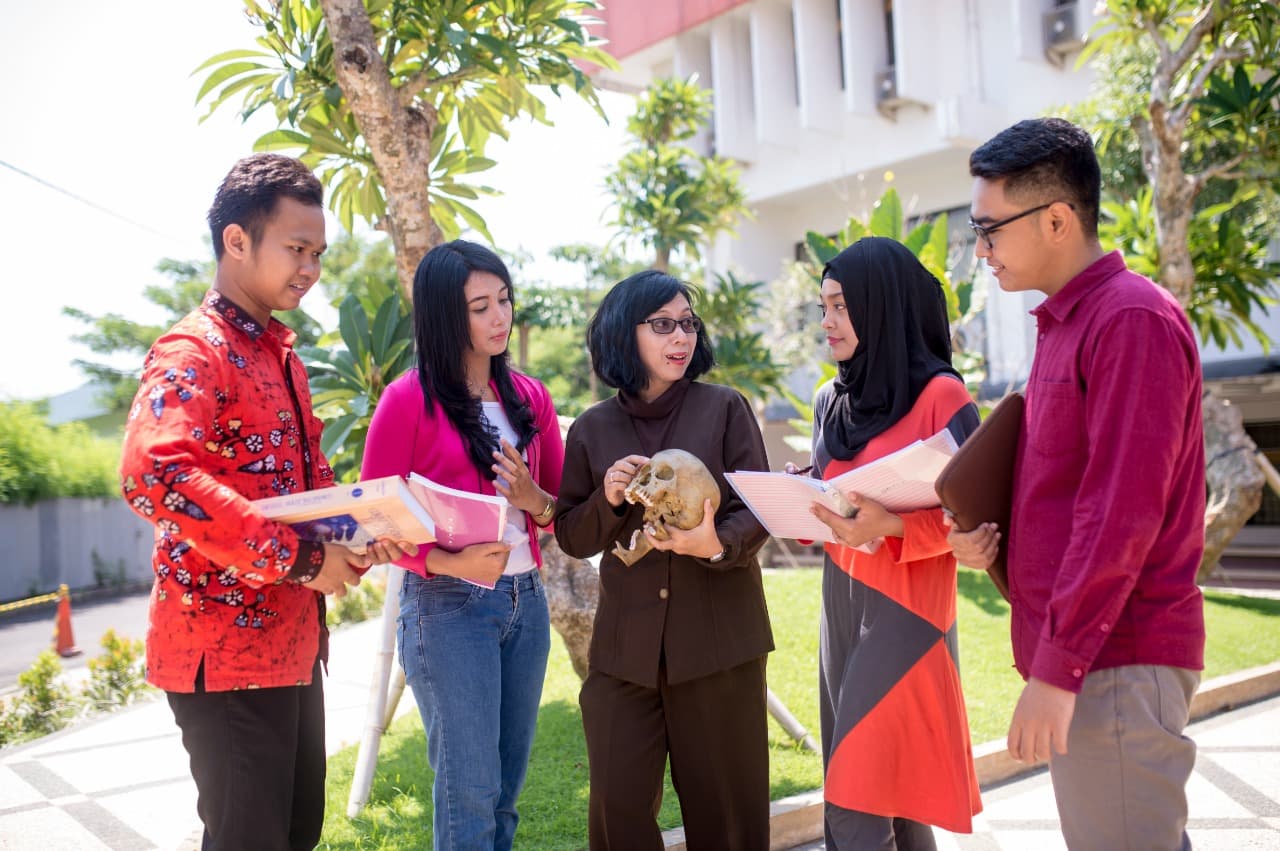 Menilik Teladan Kampus Merdeka Belajar dari FISIP UNAIR