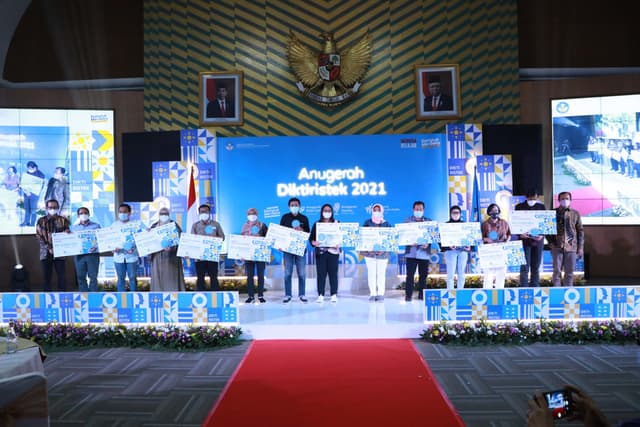 Tangkapan Lensa-Anugerah Diktiristek 2021