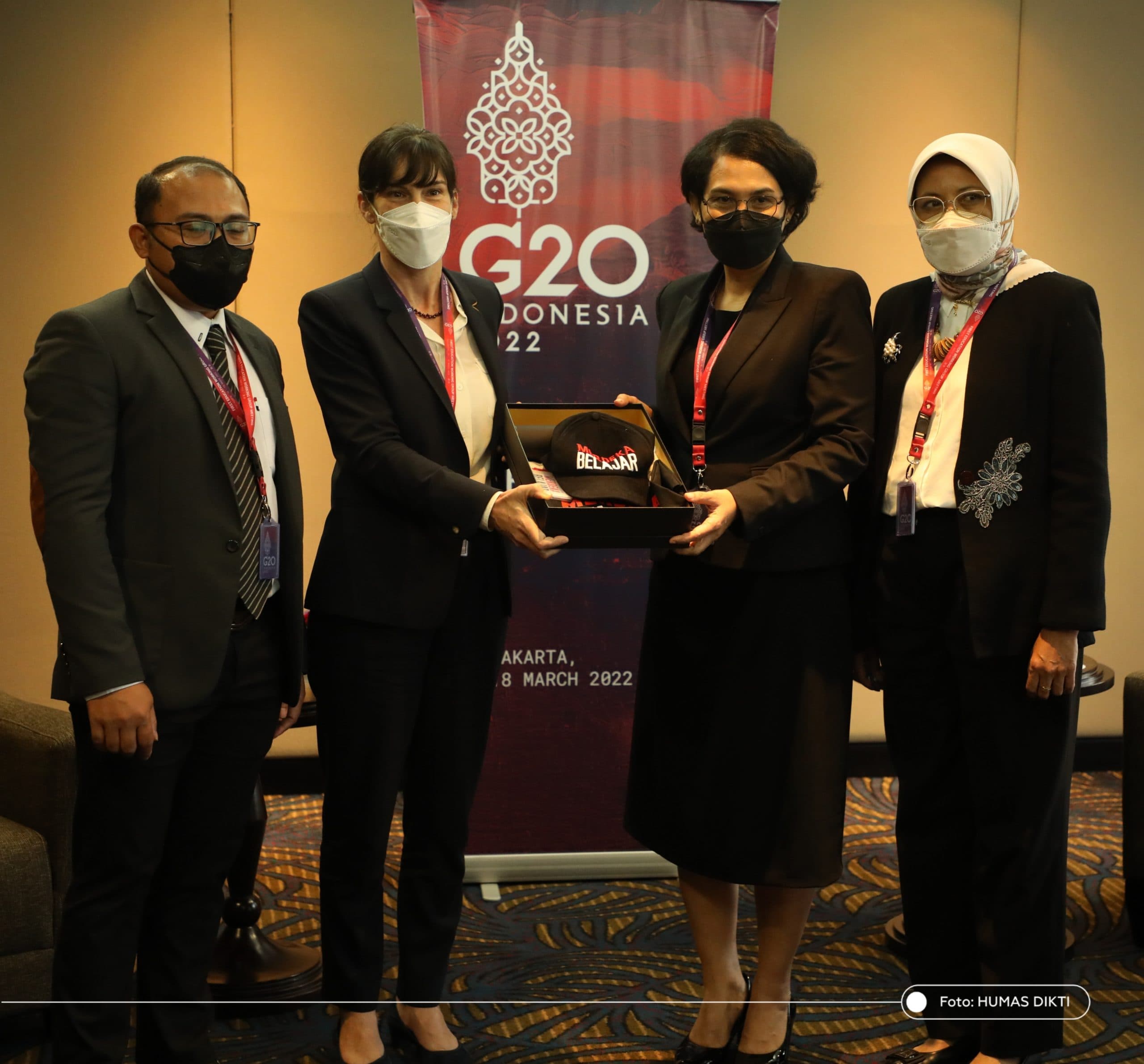 Pertemuan Kelompok Kerja Pendidikan G20: Mendorong Implementasi Kampus Merdeka di Kancah Dunia