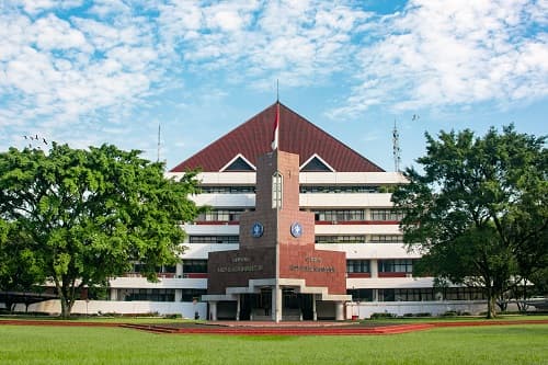 Tahun Ini IPB University Berhasil Masuk Top 450 Dunia Versi QS WUR