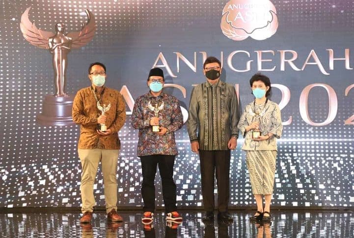 Sosok Jawara Inspiratif Akademisi yang Menginspirasi dari Tanah Jawara