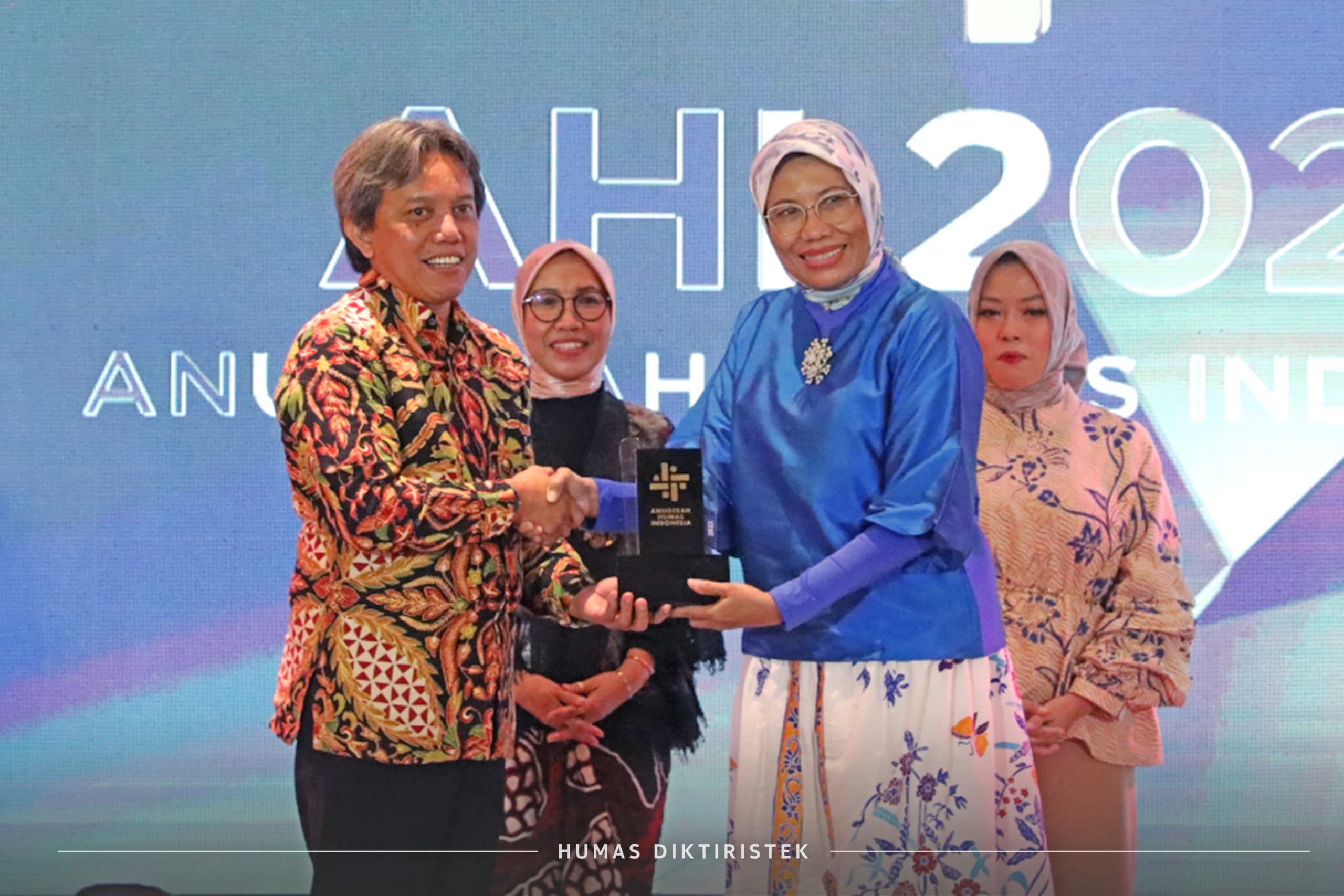 Ditjen Diktiristek Raih 4 Penghargaan  di AHI 2022