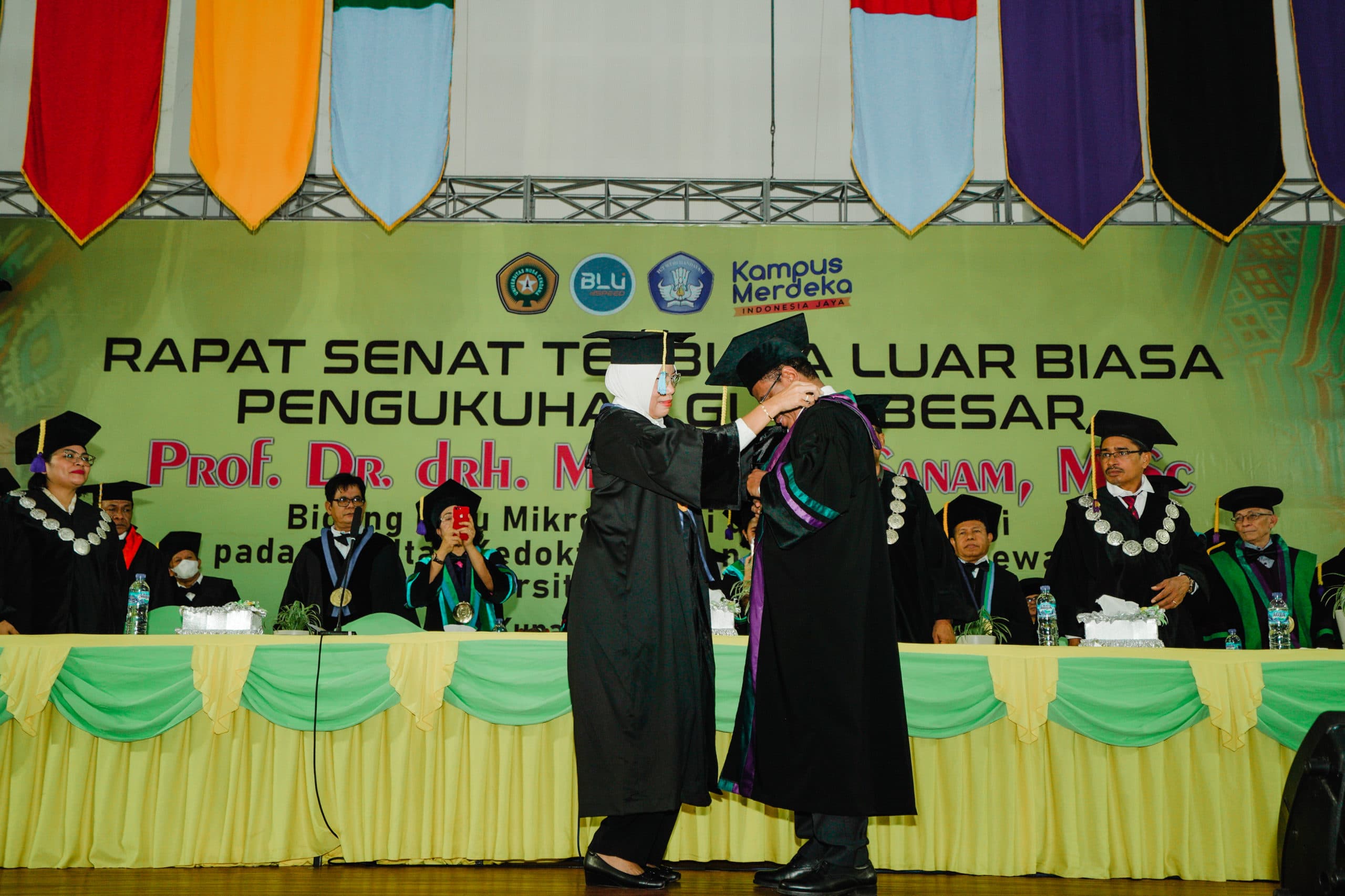 Rektor Undana Profesor Maxs Sanam Dikukuhkan Sebagai Guru Besar, Plt Sesditjen Dikti Akui Prestasi Undana Luar Biasa