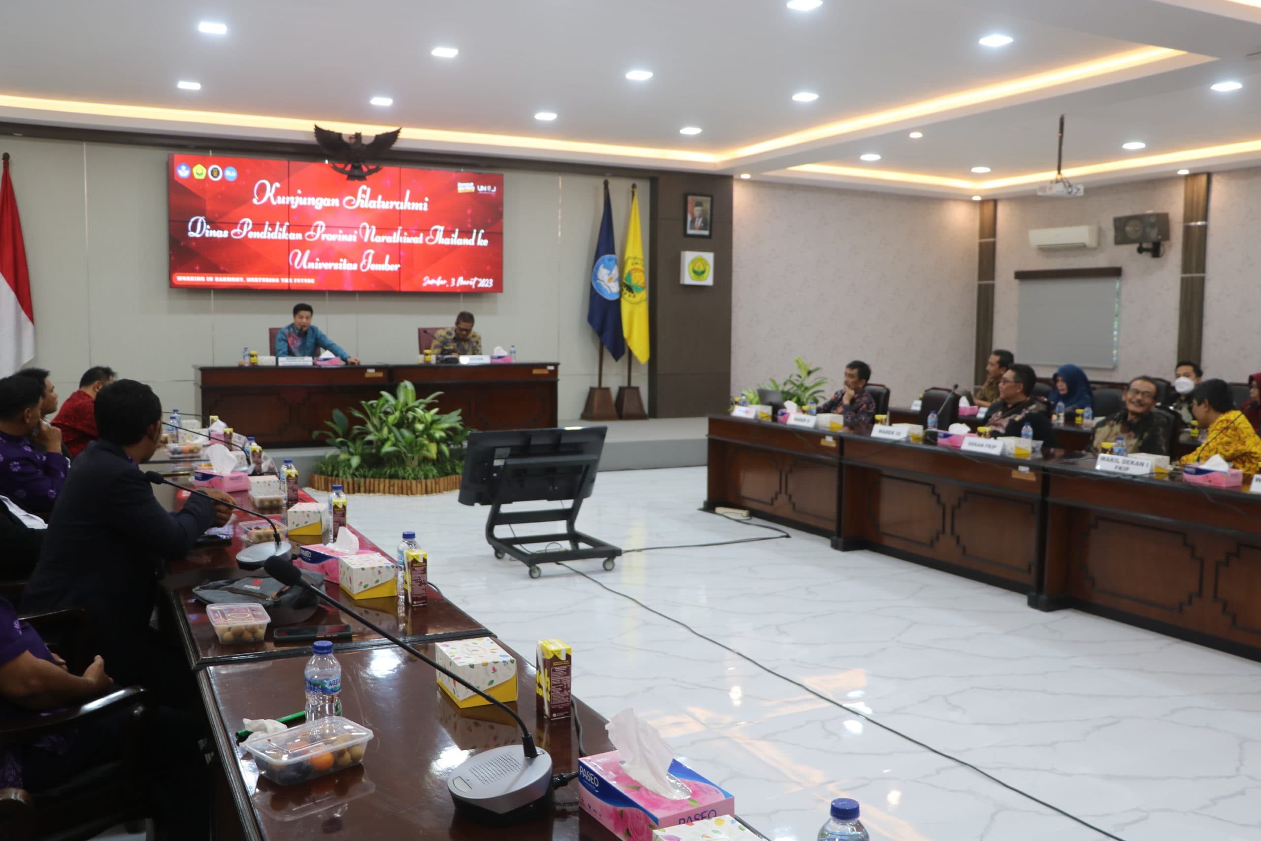 Universitas Jember Beken di Provinsi Narathiwat Thailand