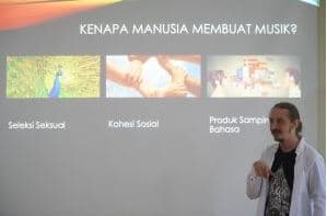 Dosen Asal Amerika Mengajar di Program Studi Etnomusikologi ISI Yogyakarta