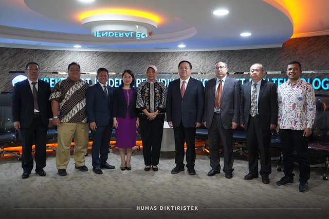 Tangkapan Lensa-Pertemuan dengan Delegasi Dezhou University, China. (31/5)