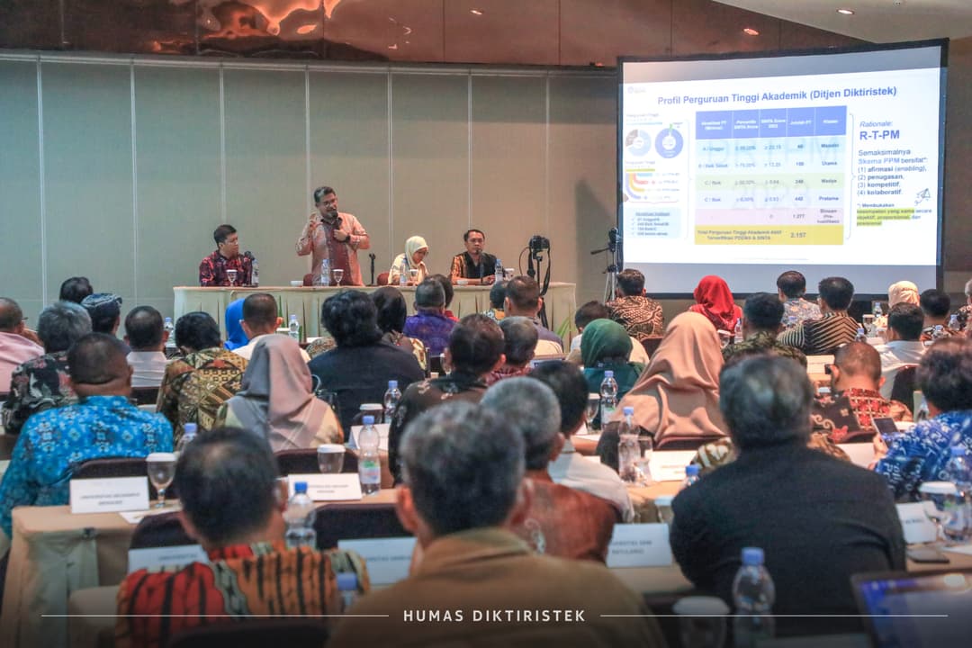 Tangkapan Lensa - Ribuan Proposal Penelitian dan Pengabdian kepada Masyarakat Raih Pendanaan Ditjen Diktiristek