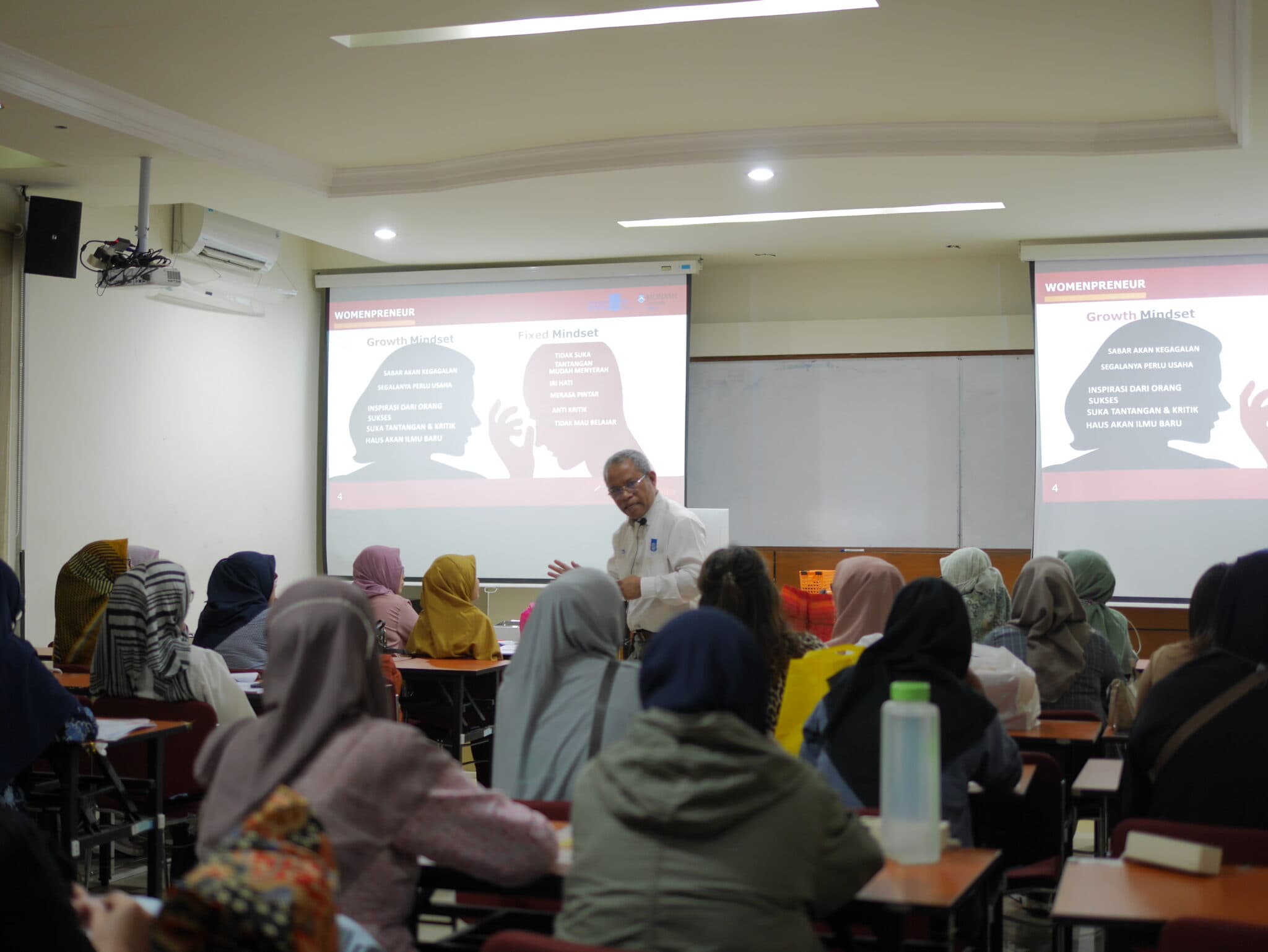 Womenpreneur Training Bangun Daya Saing UMKM Perempuan