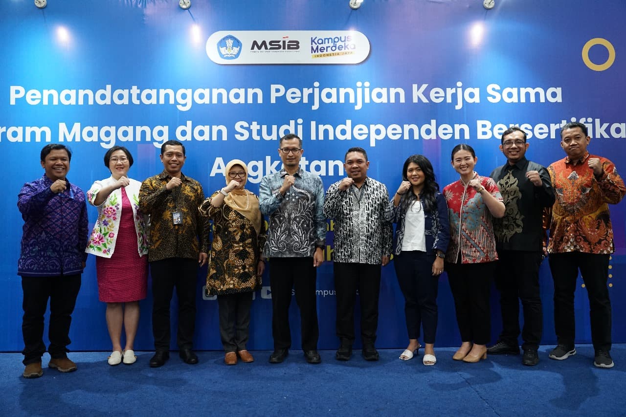Kemendikbudristek dan Mitra DUDI Tandatangani Komitmen  Kerja Sama Melaui Program MSIB