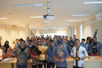 ISI Yogyakarta Selenggarakan Penyerahan Penghargaan Mahasiswa Berprestasi