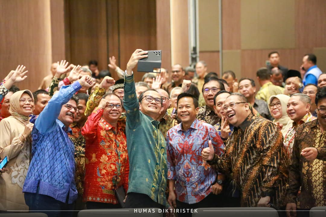 Tangkapan Lensa-Rapat Koordinasi Rektor PTN.(18/2).