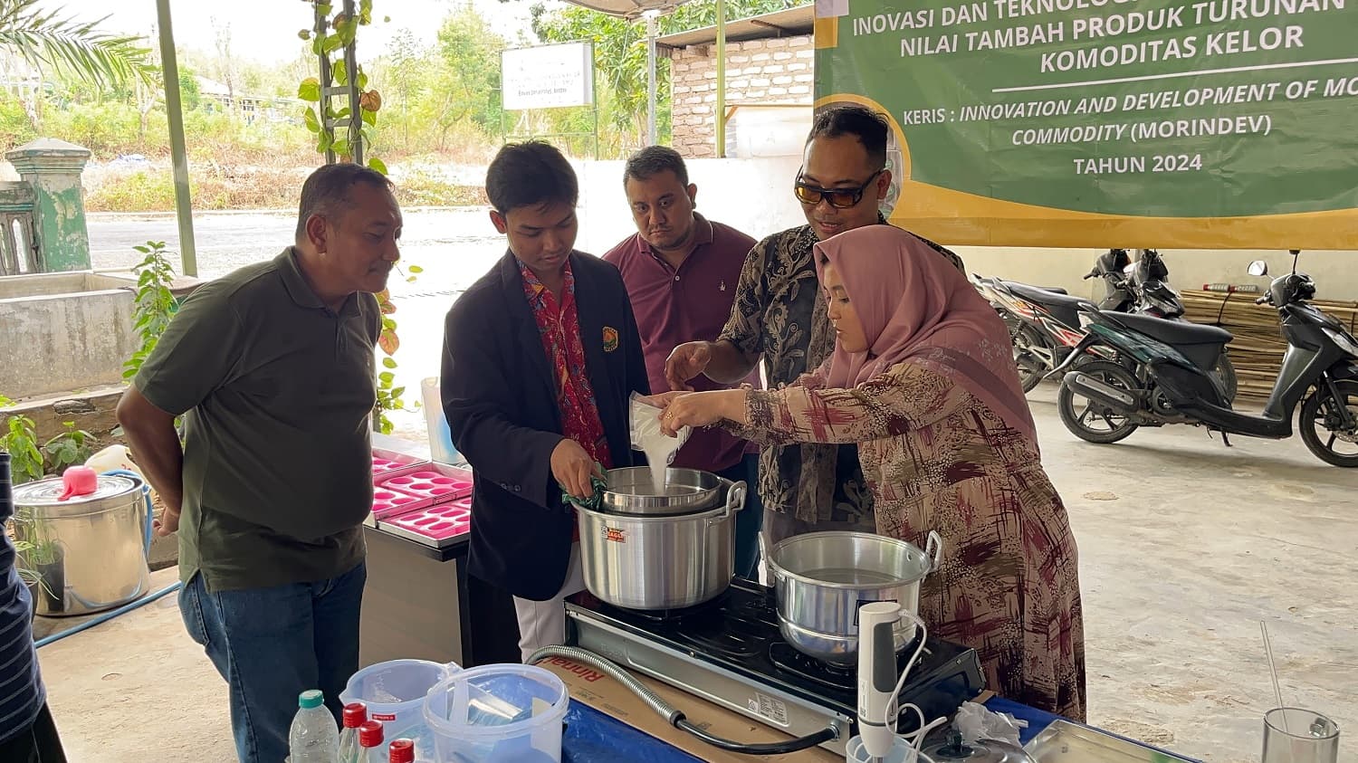 Faperta UNEJ Ciptakan Sabun Berbahan Dasar Daun Kelor, Bebas dari Deterjen untuk Menjaga Kelembaban Kulit