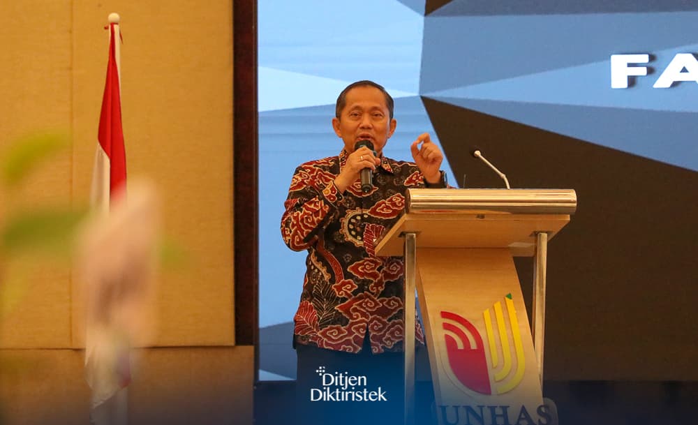 Dewan Pendidikan Tinggi Selenggarakan Pelatihan Kepemimpinan Fakultas Untuk Menuju Universitas Berkelas Dunia