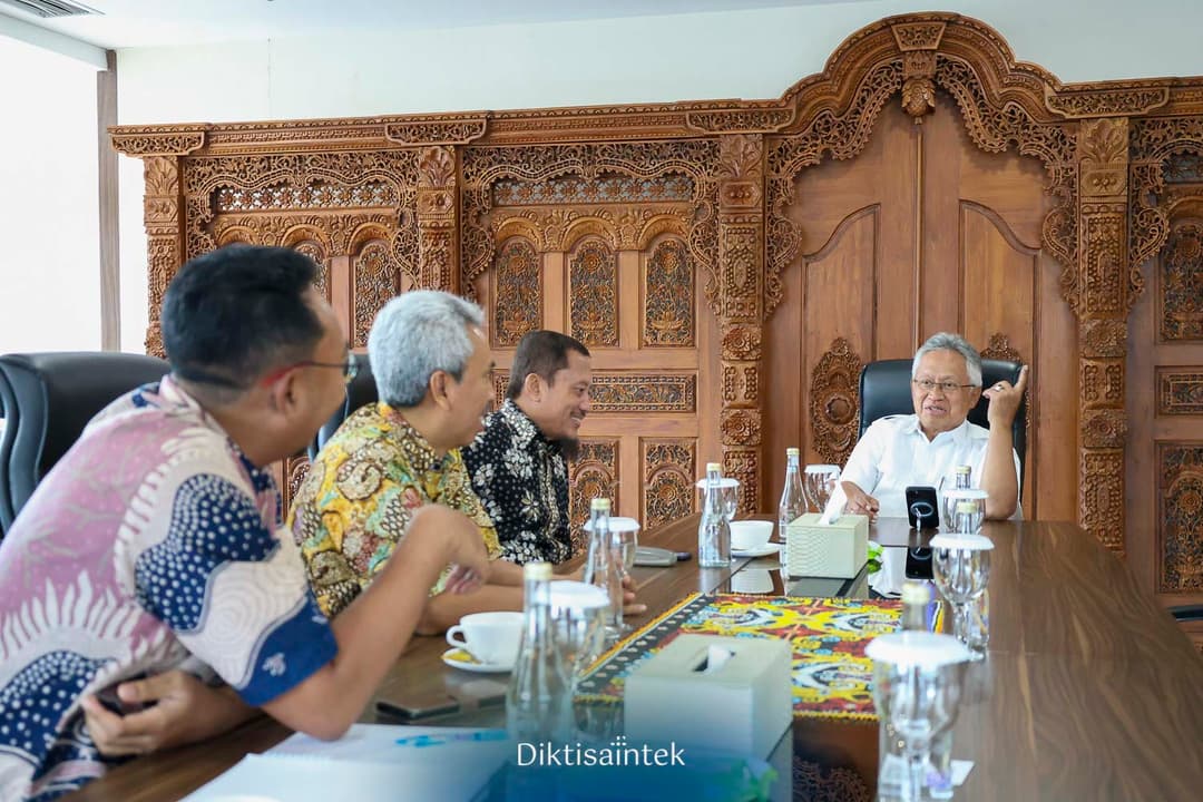 Audiensi Mendiktisaintek dengan IABEE