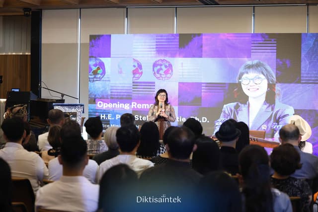 Kuliah Umum: Music and Brain