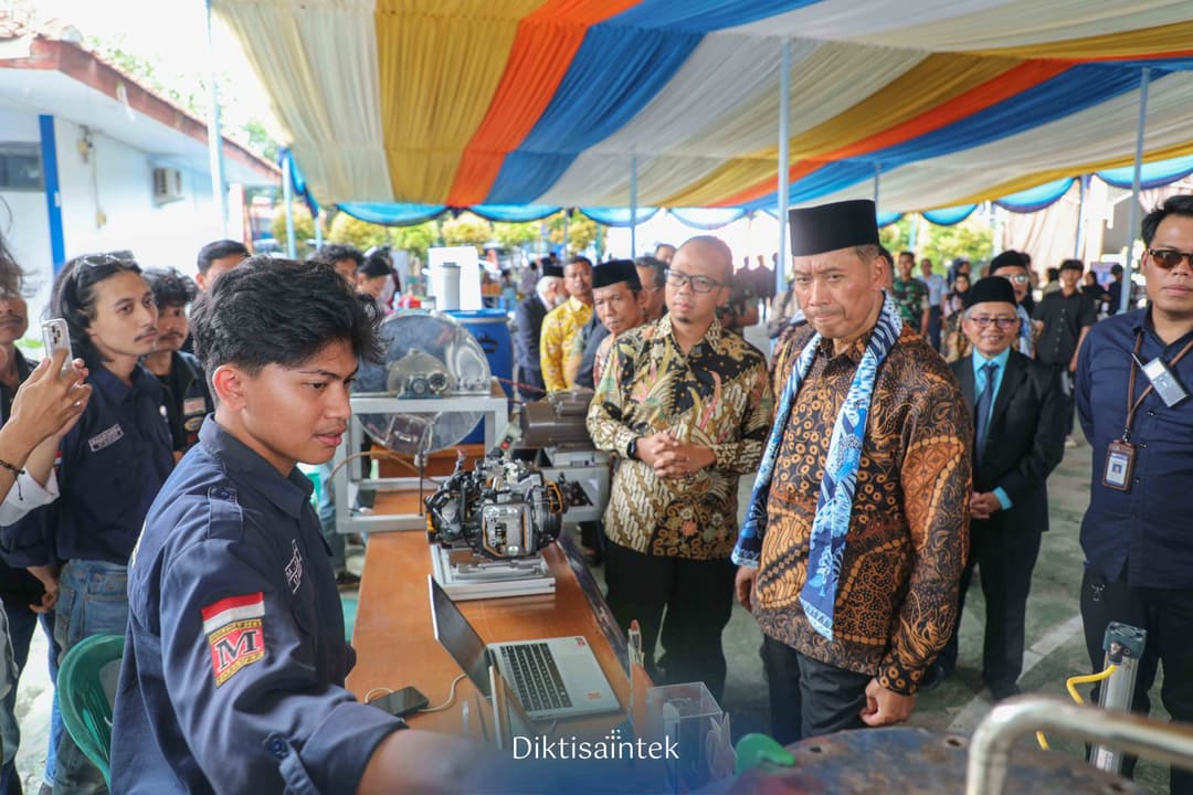 Kunjungan Kerja Wamendiktisaintek Fauzan di Tasikmalaya-Cianjur