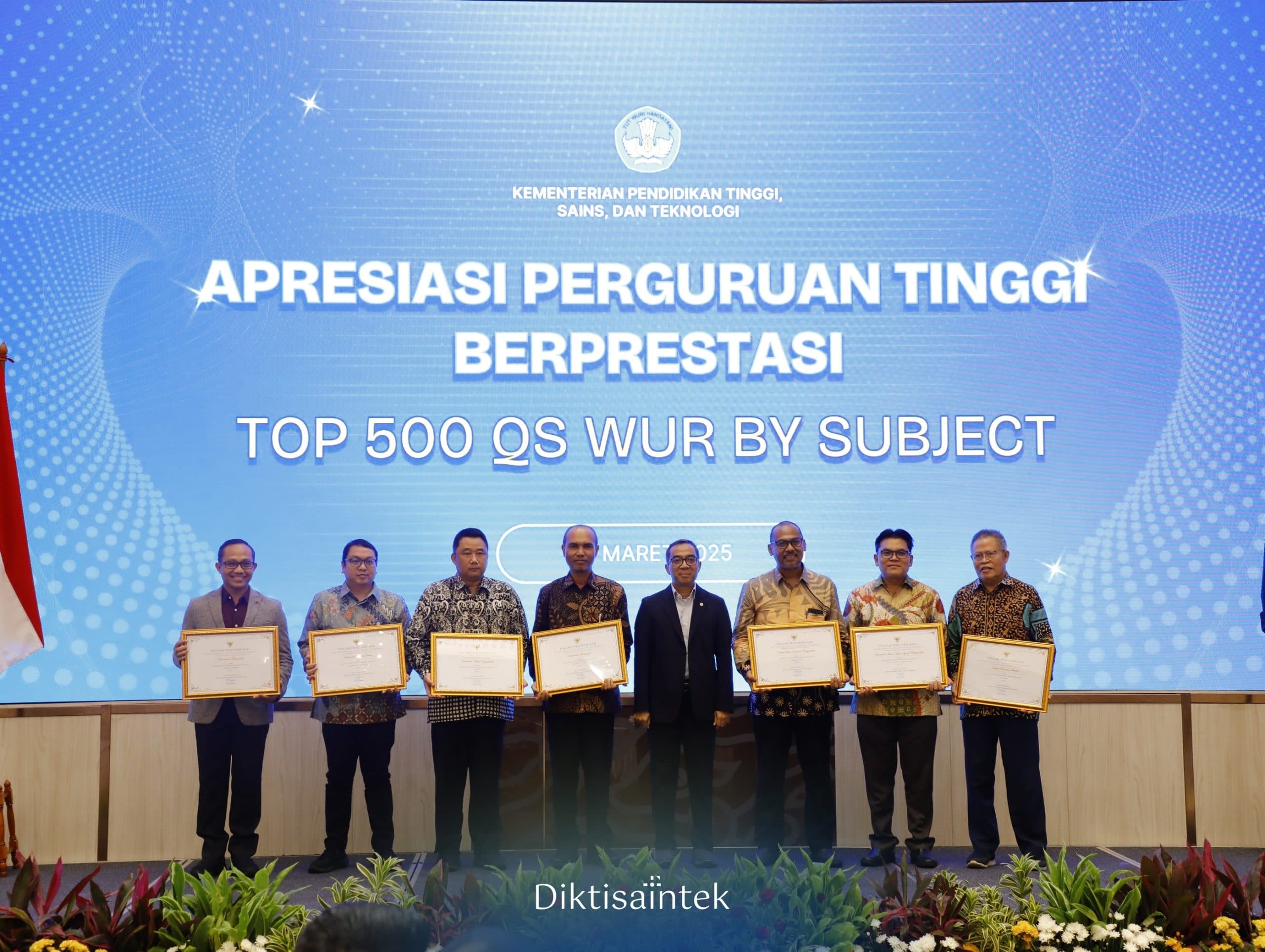 Mendiktisaintek Apresiasi Perguruan Tinggi Indonesia yang Masuk Top 500 QS WUR by Subject 2025