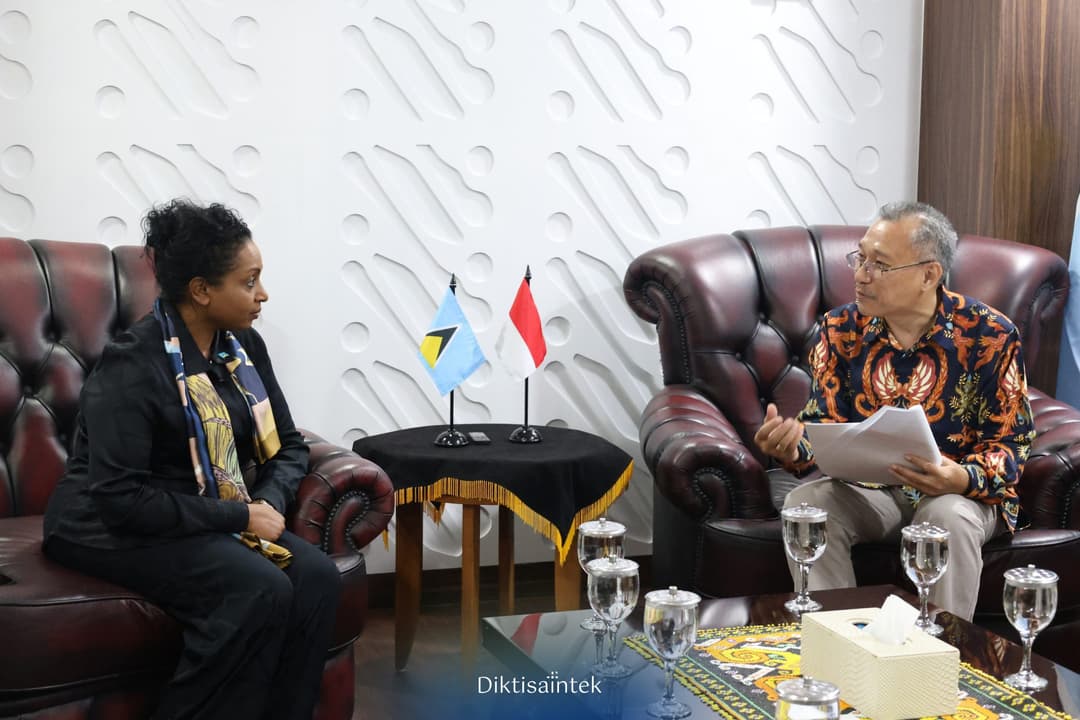 Courtesy Call dengan Dubes Saint Lucia