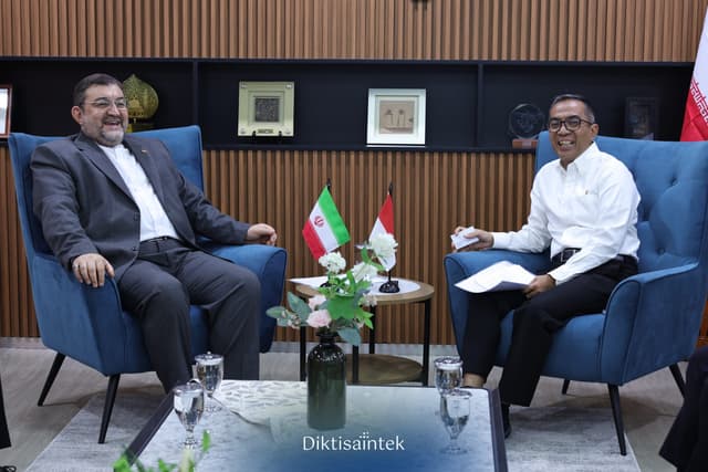 Courtesy Call dengan Iran