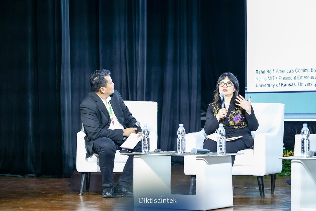 Ibu Wamen Diktisaintek menghadiri Jakarta Future Festival, Taman Ismail Marzuki Jakarta