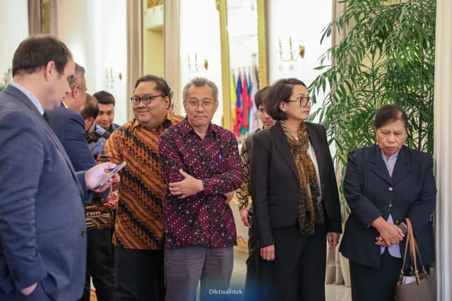 Sekjen Kemdiktisaintek menghadiri penandatanganan MoU kerja sama pendidikan antara RI dan Pemerintah Selandia Baru