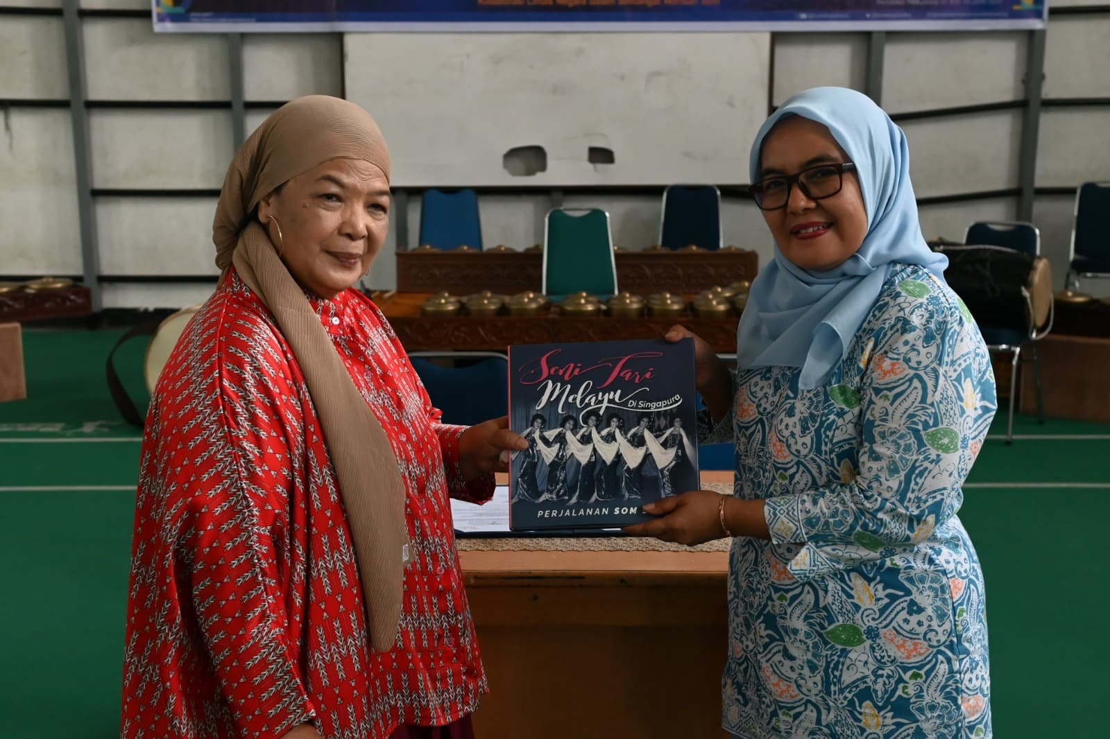 ISI Padangpanjang Jalin Kerja Sama Internasional dengan Sri Warisan Singapura dalam Momentum Program Masterclass