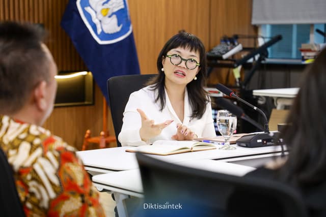 Wamendiktisaintek Stella Christie melakukan Audiensi dengan Eka Hospital