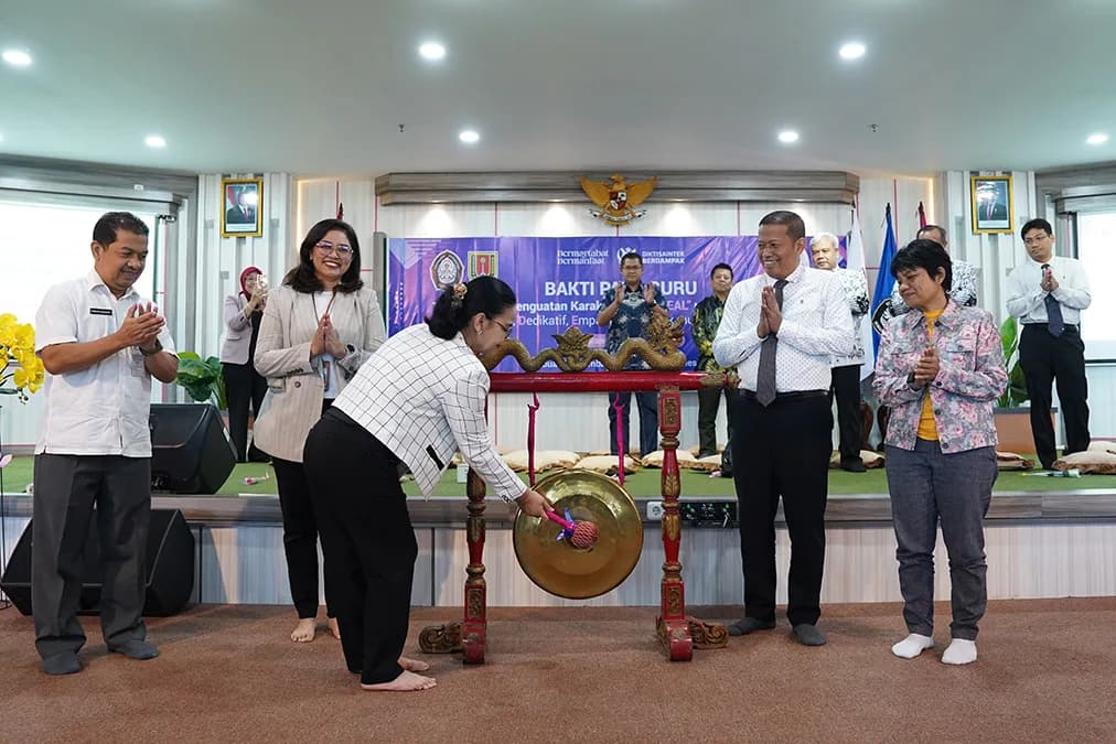 UNDIP Latih Guru SMP di Kota Semarang dengan Formula ‘IDEAL’, Wujudkan Generasi Berkarakter