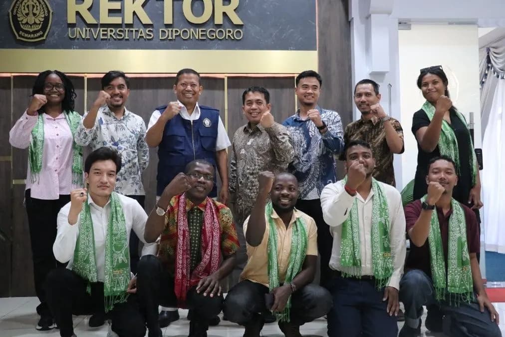 Rektor UNDIP Sambut Mahasiswa Internasional Penerima Beasiswa KNB 2025