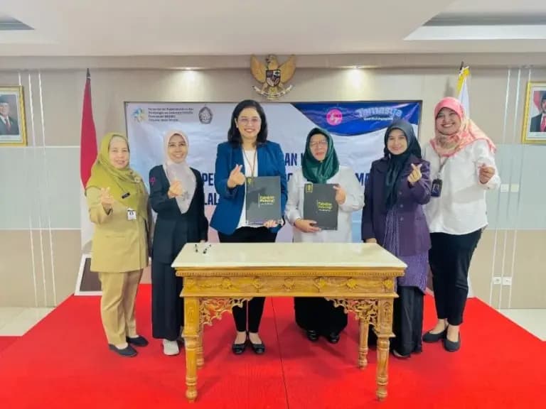 Fakultas Psikologi Universitas Diponegoro Raih Juara 1 Regional dan Nasional dalam Kompetisi Policy Brief Pengasuhan 1000 HPK