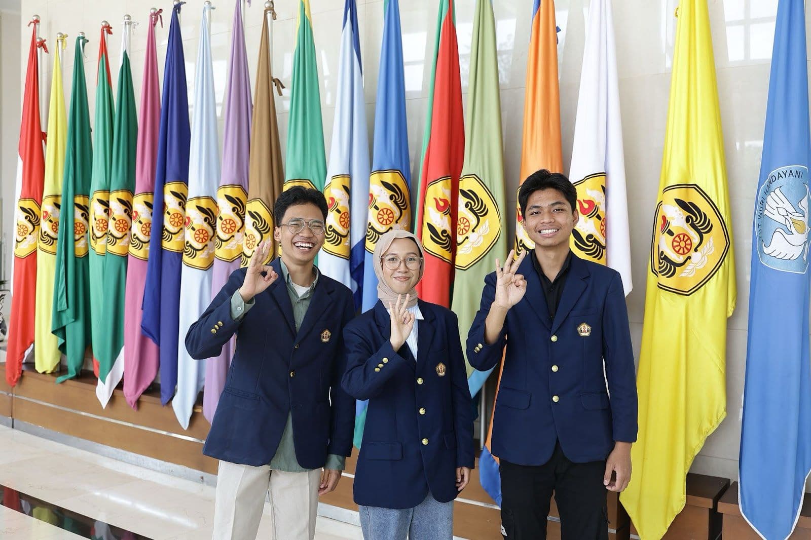 KIP-Kuliah Membuka Jalan: Tiga Kisah Harapan dan Perjuangan Raih Mimpi di Unpad