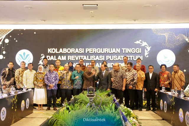 Mendiktisaintek menghadiri Kolaborasi Perguruan Tinggi dalam Revitalisasi Pusat Studi Lingkungan Hidup