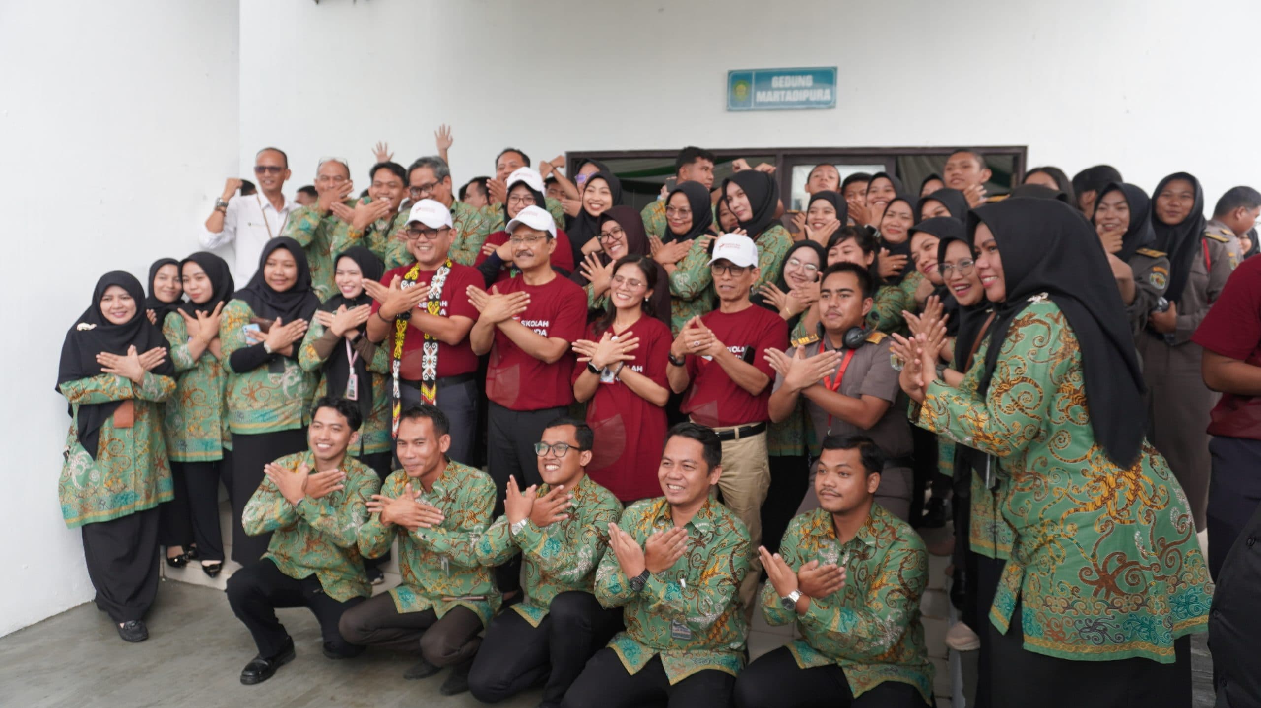SMAN 10 Samarinda Jadi Sayap Garuda Pendidikan: Cetak Pemimpin Menuju Indonesia Emas 2045