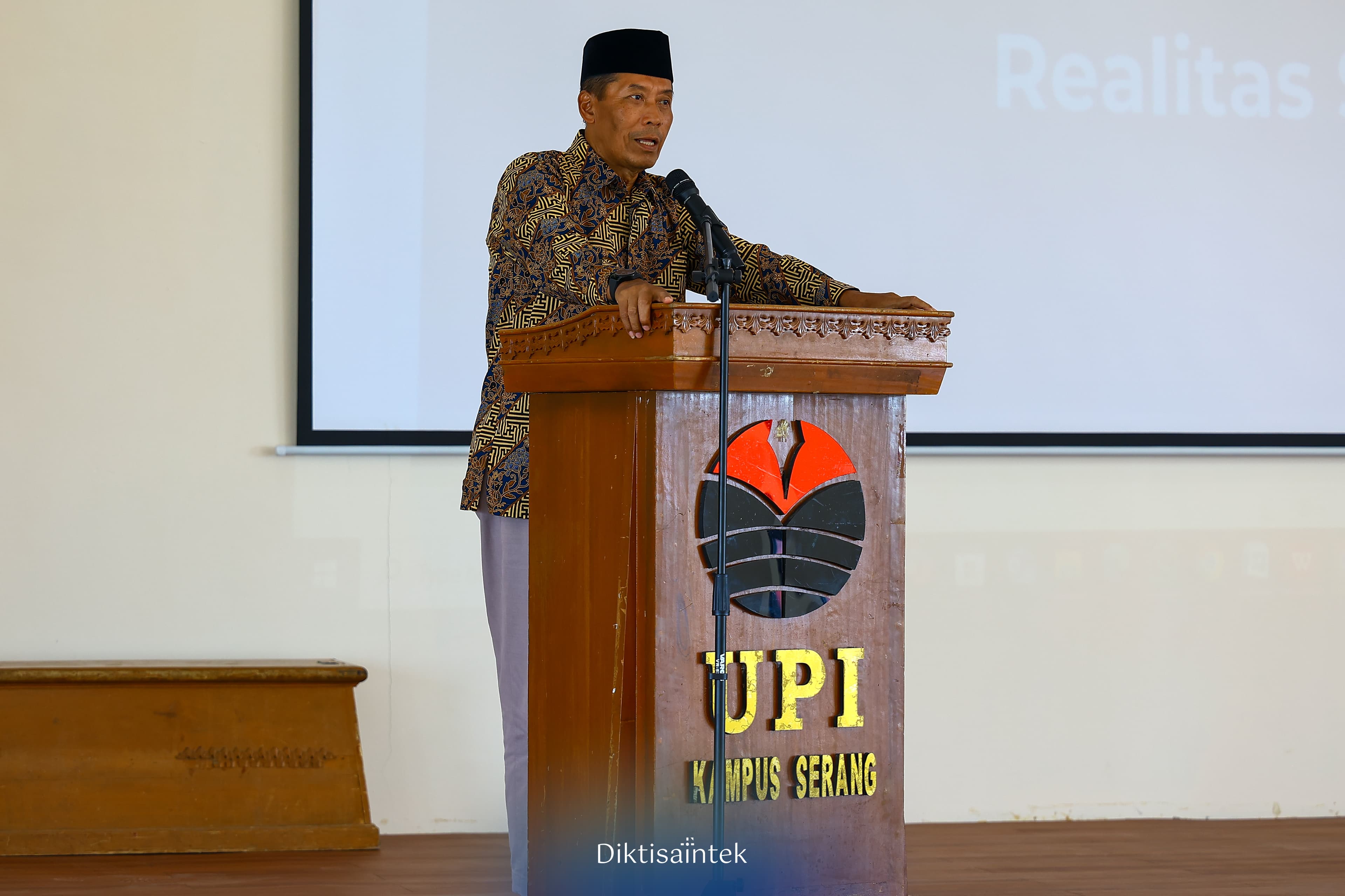 Kemdiktisaintek Dorong Penguatan Peran Mahasiswa melalui Pendidikan Berdampak