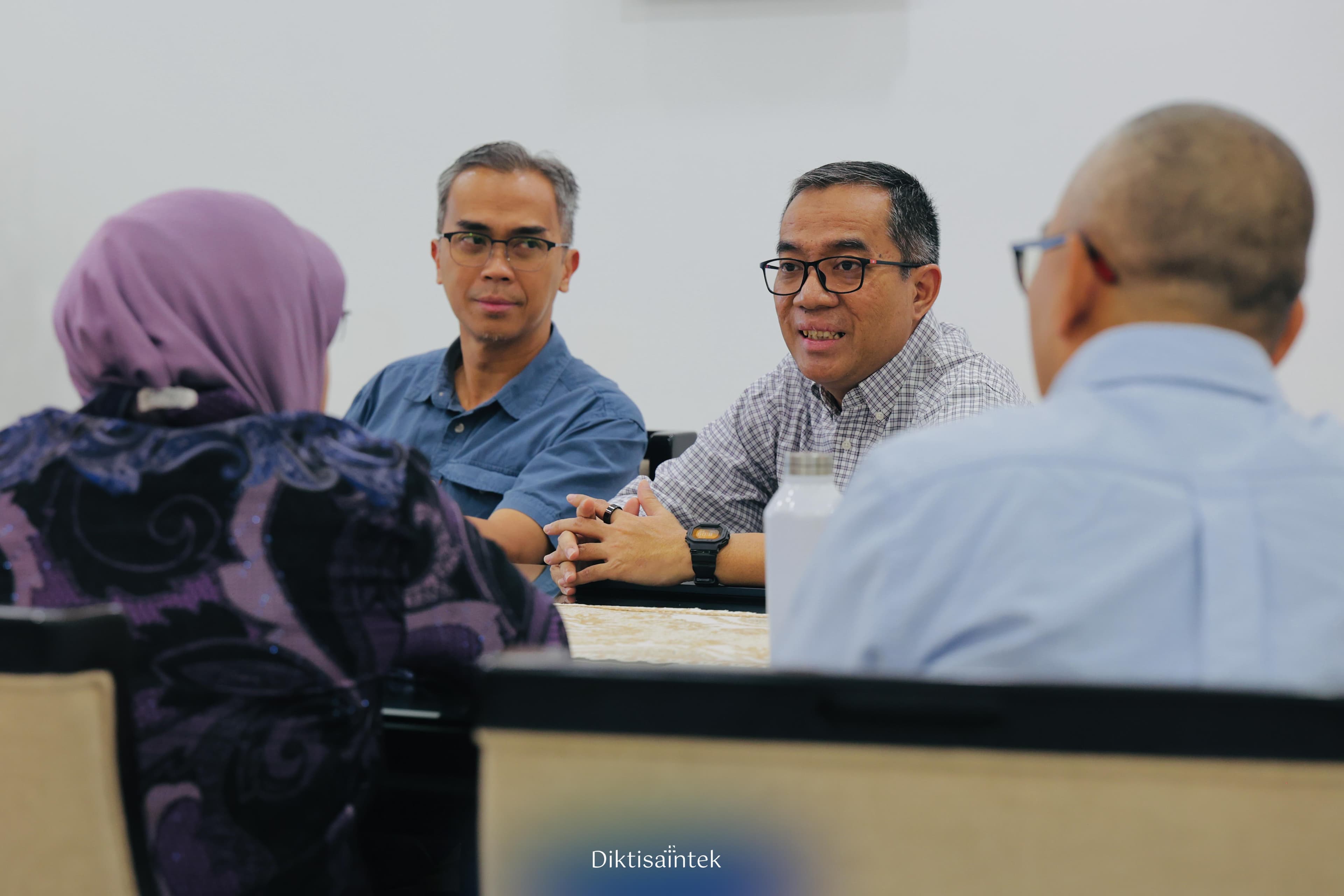 Kemdiktisaintek dan BPS Perkuat Integrasi Data untuk Akses Pendidikan Tinggi yang Tepat Sasaran