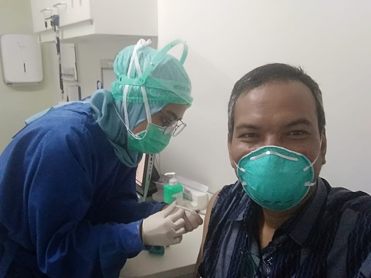 UI Laksanakan Vaksinasi Covid-19 Bagi Seluruh Dosen