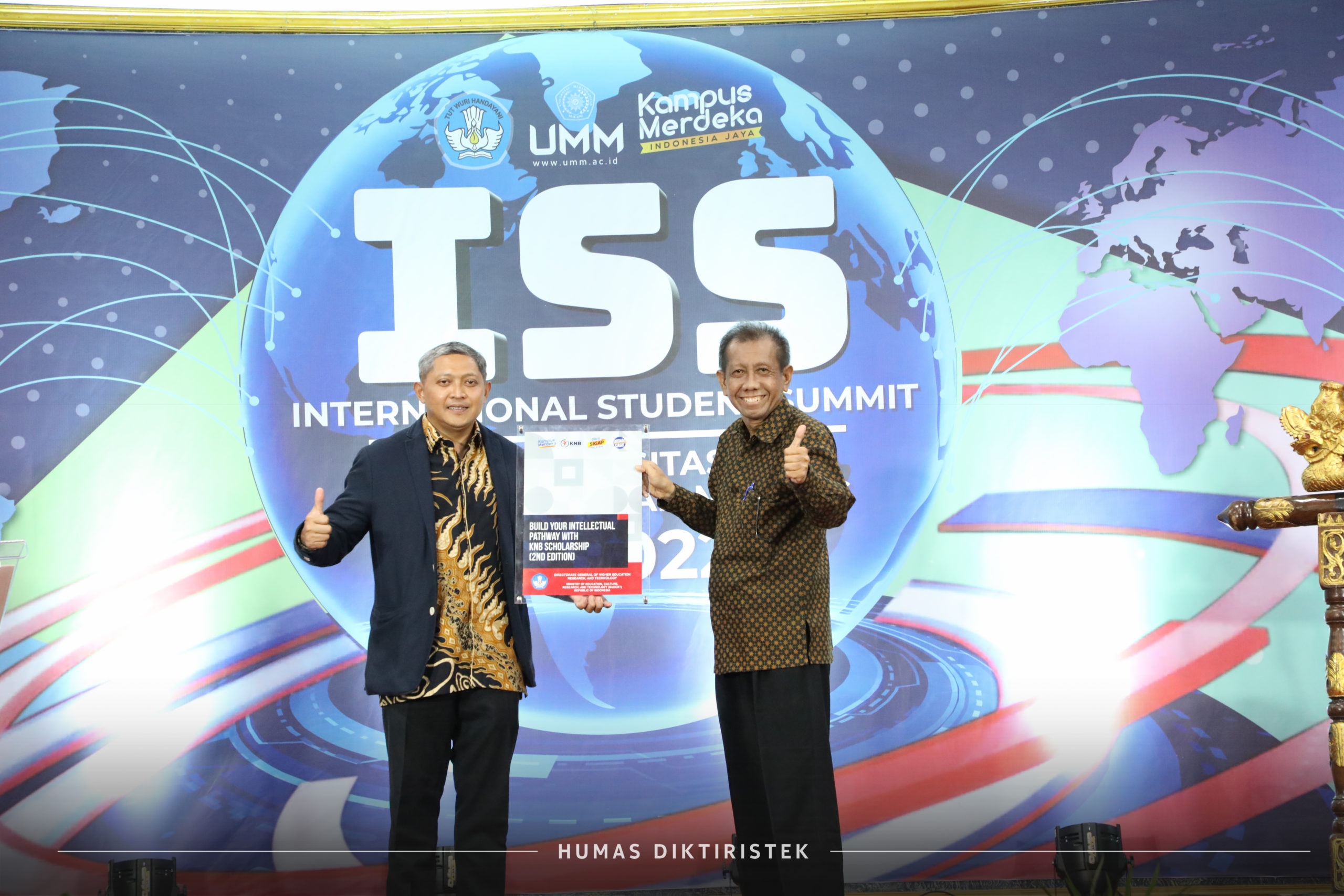 International Student Summit 2022 Dekatkan Mahasiswa Asing dengan Budaya Indonesia