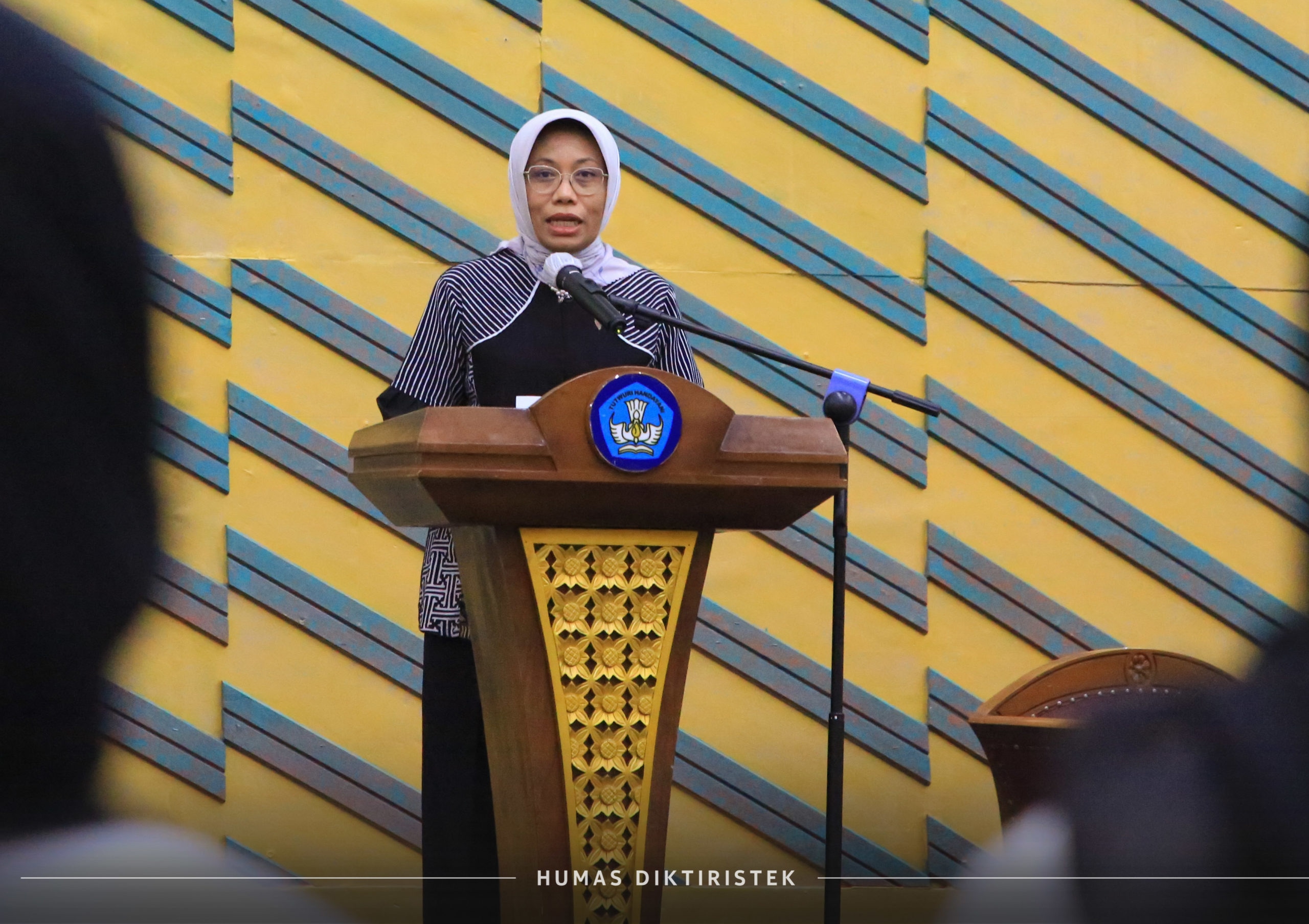 Mahasiswa Tuai Keterampilan Lewat Praktik Nyata Magang Bersertifikat di Ditjen Diktiristek