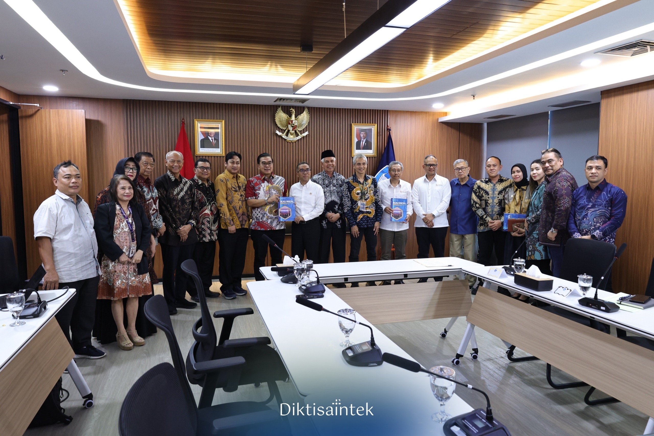 Mendiktisaintek Dorong Kampus Jadi Pusat Pertumbuhan Ekonomi dalam Audiensi Bersama ADI
