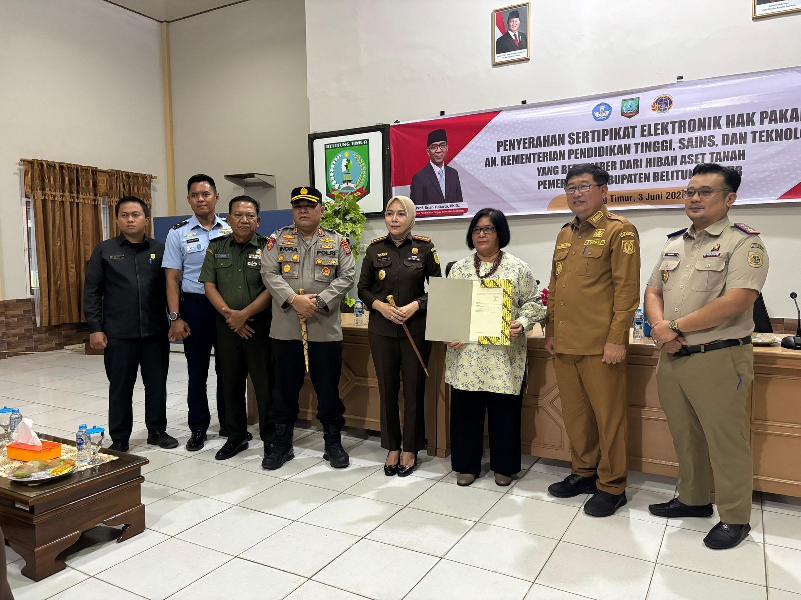 SMA Garuda di Bumi Laskar Pelangi