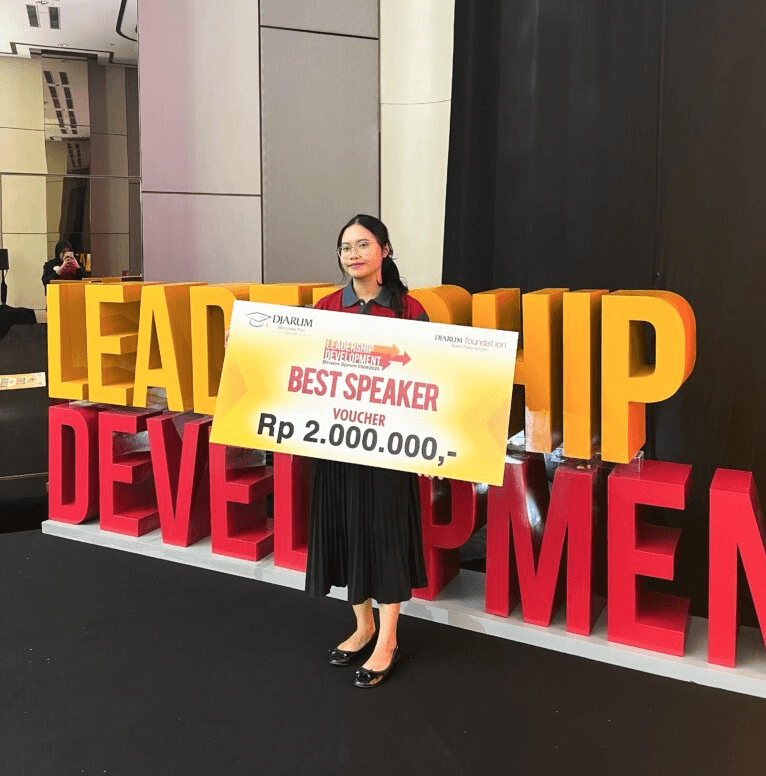 Mahasiswa Desain Interior ISI Yogyakarta Raih Best Speaker dalam Leadership Program Beswan Djarum! 2024/2025 Batch 5