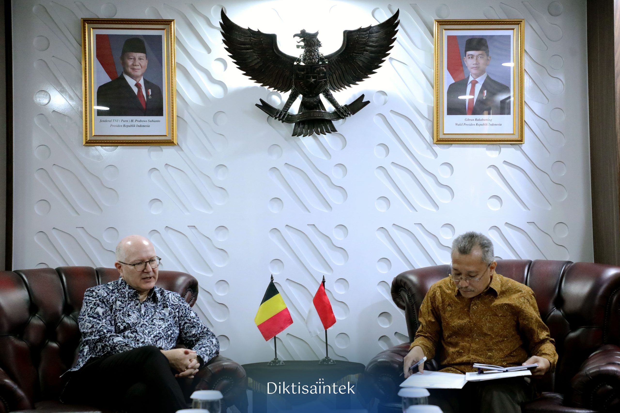 Kemdiktisaintek dan Belgia Perkuat Sinergi Pendidikan Tinggi Berbasis Inovasi Digital