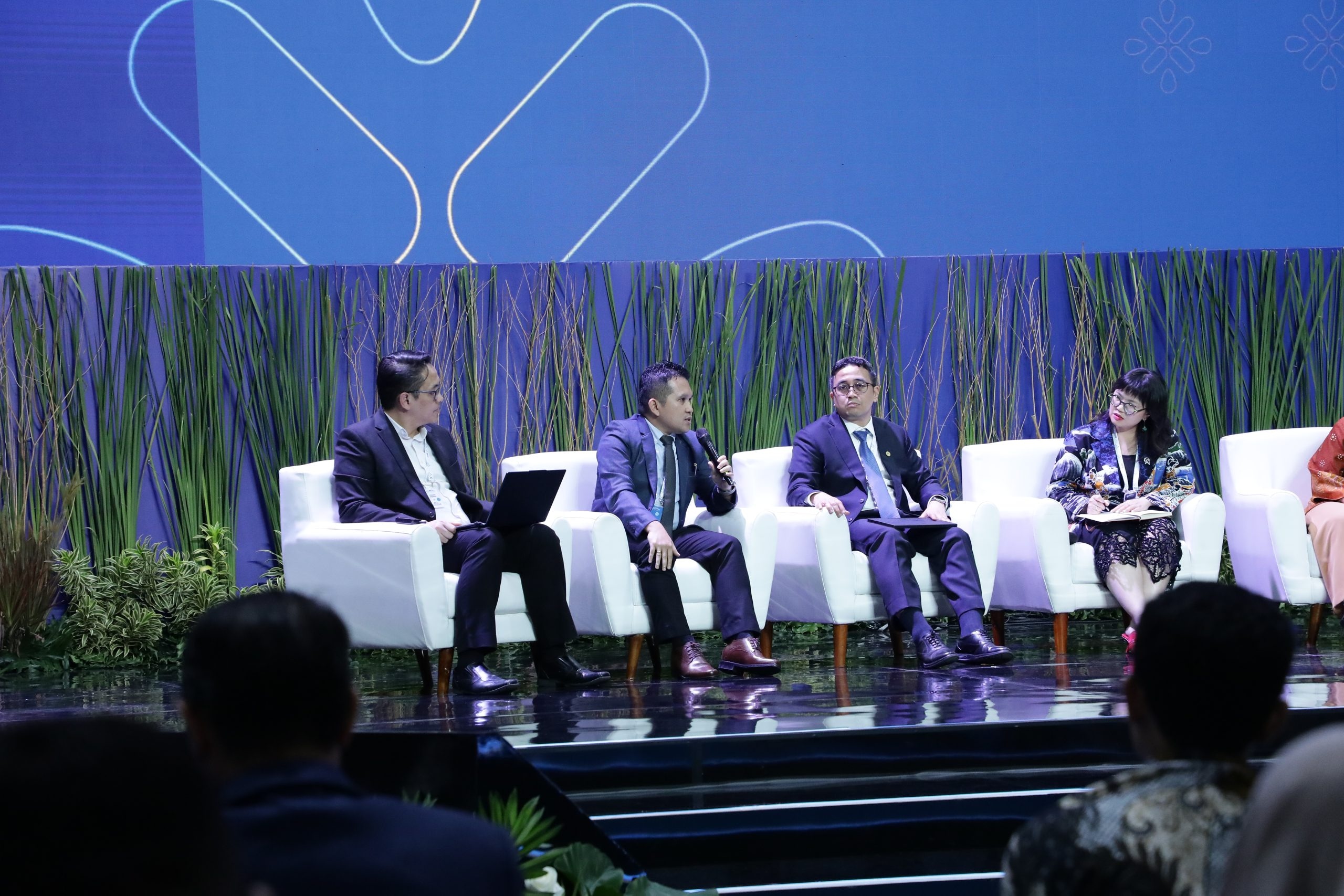 Smart Grid, Solusi Akses Energi dan Elektrifikasi Pedesaan Jadi Sorotan di KSTI 2025