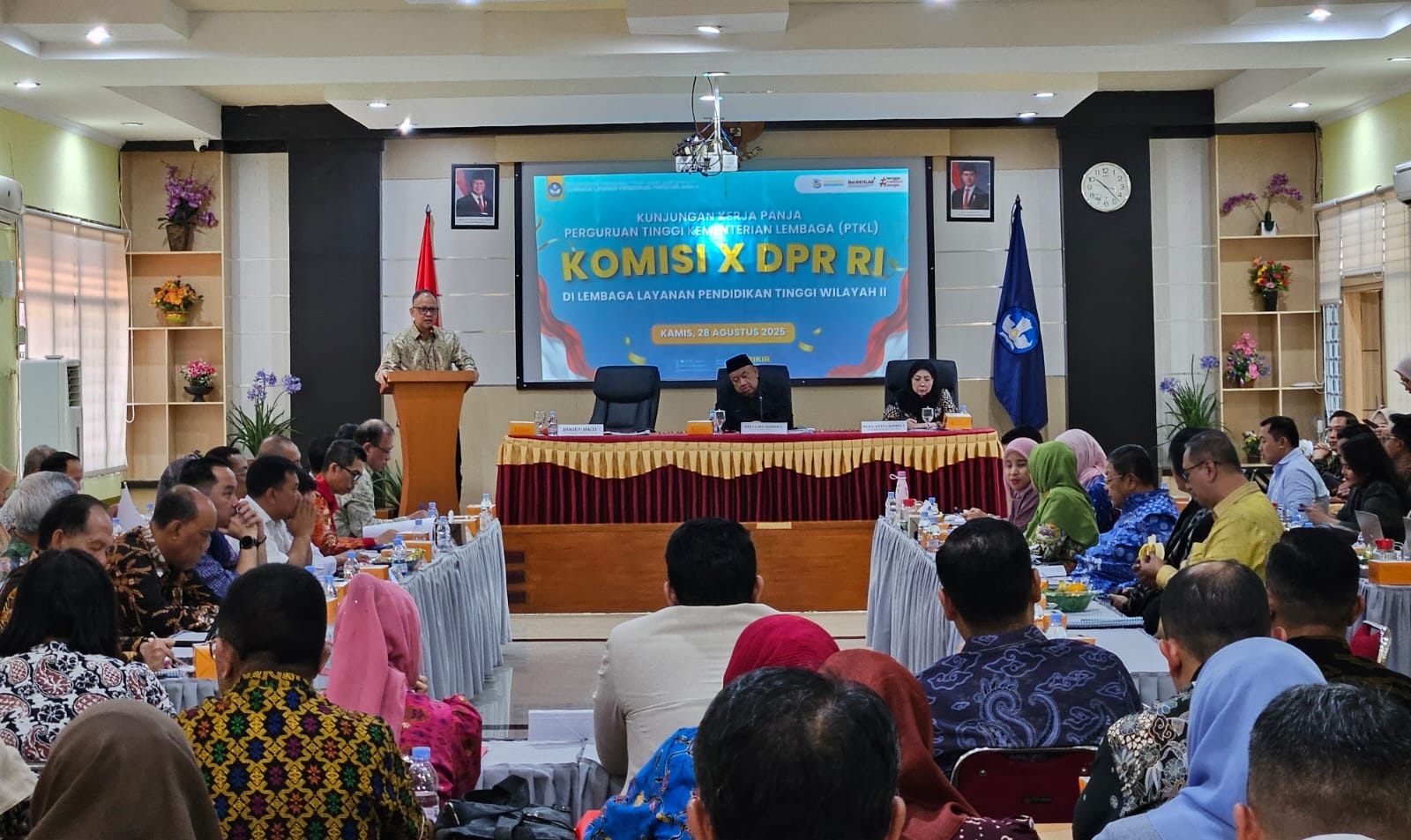 Komisi X DPR dan Kemdiktisaintek Dorong Relevansi Prodi PTKL di LLDikti Wilayah II Sesuai Kebutuhan Nasional dan Daerah