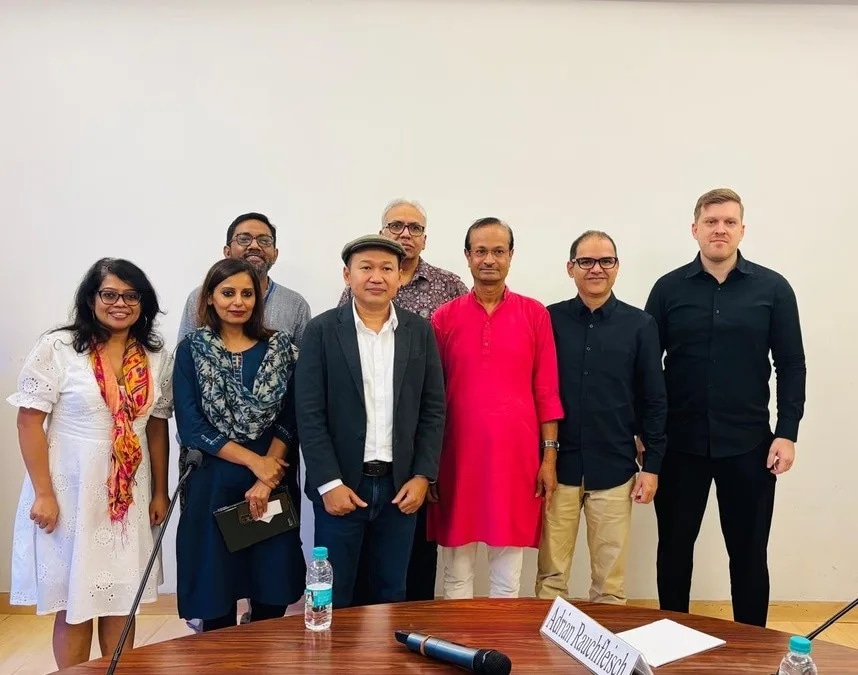 Pakar Demokrasi Digital UNDIP, menjadi Chair dalam Kegiatan Internasional Bergengsi Summer School of Political Communication di India