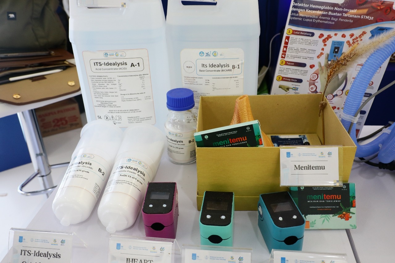 Alat Pengukuran Noninvasif Inovasi ITS Warnai Pameran Bidang Kesehatan KSTI 2025