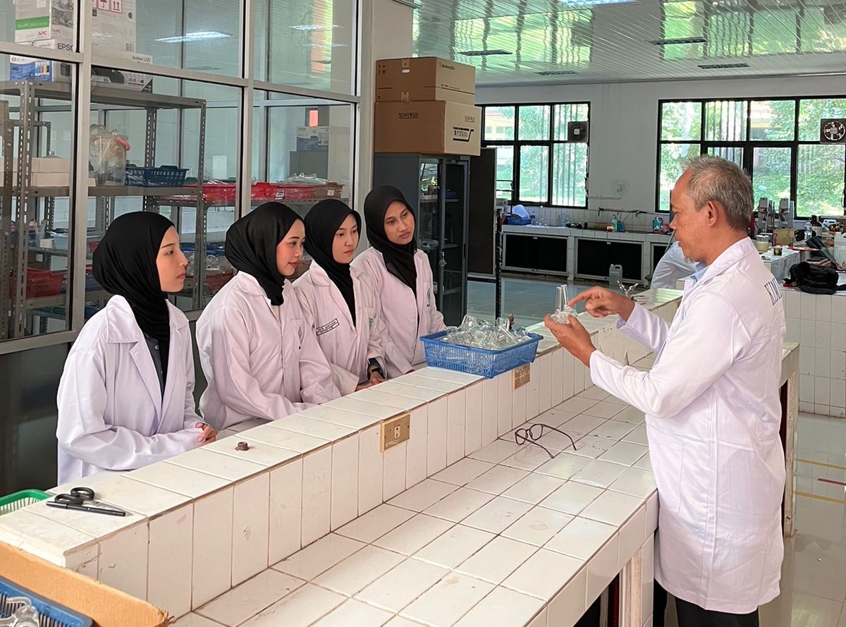 Tim PKM-RE Unila Kembangkan Teknologi Pemisahan Limbah Pewarna Ramah Lingkungan Berbasis Polymer Inclusion Membrane